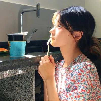 辞深不觉笙歌晚