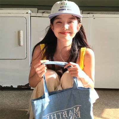 一个布袋八个头